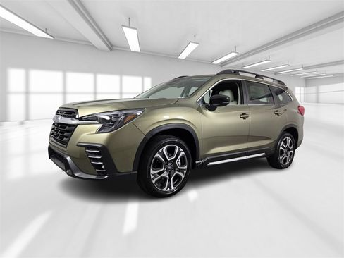 New 2026 Subaru Ascent Limited image 2