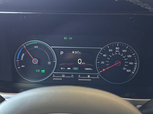 Used 2023 Kia Sorento EX AWD/4WD image 22