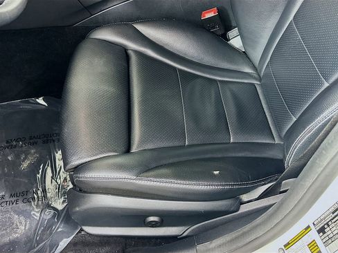 Used 2017 Mercedes-Benz C 300 4MATIC Sedan image 26