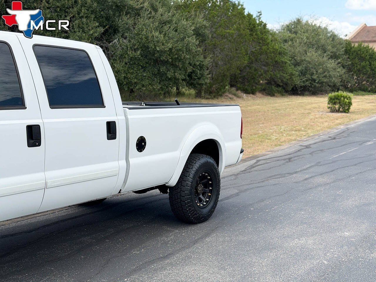 Used 2002 Ford F350 Lariat AWD/4WD image 10