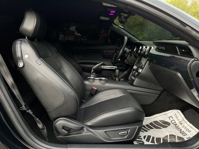 Used 2018 Ford Mustang GT Premium RWD image 23