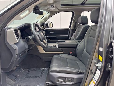 Used 2023 Toyota Sequoia Limited AWD/4WD image 17