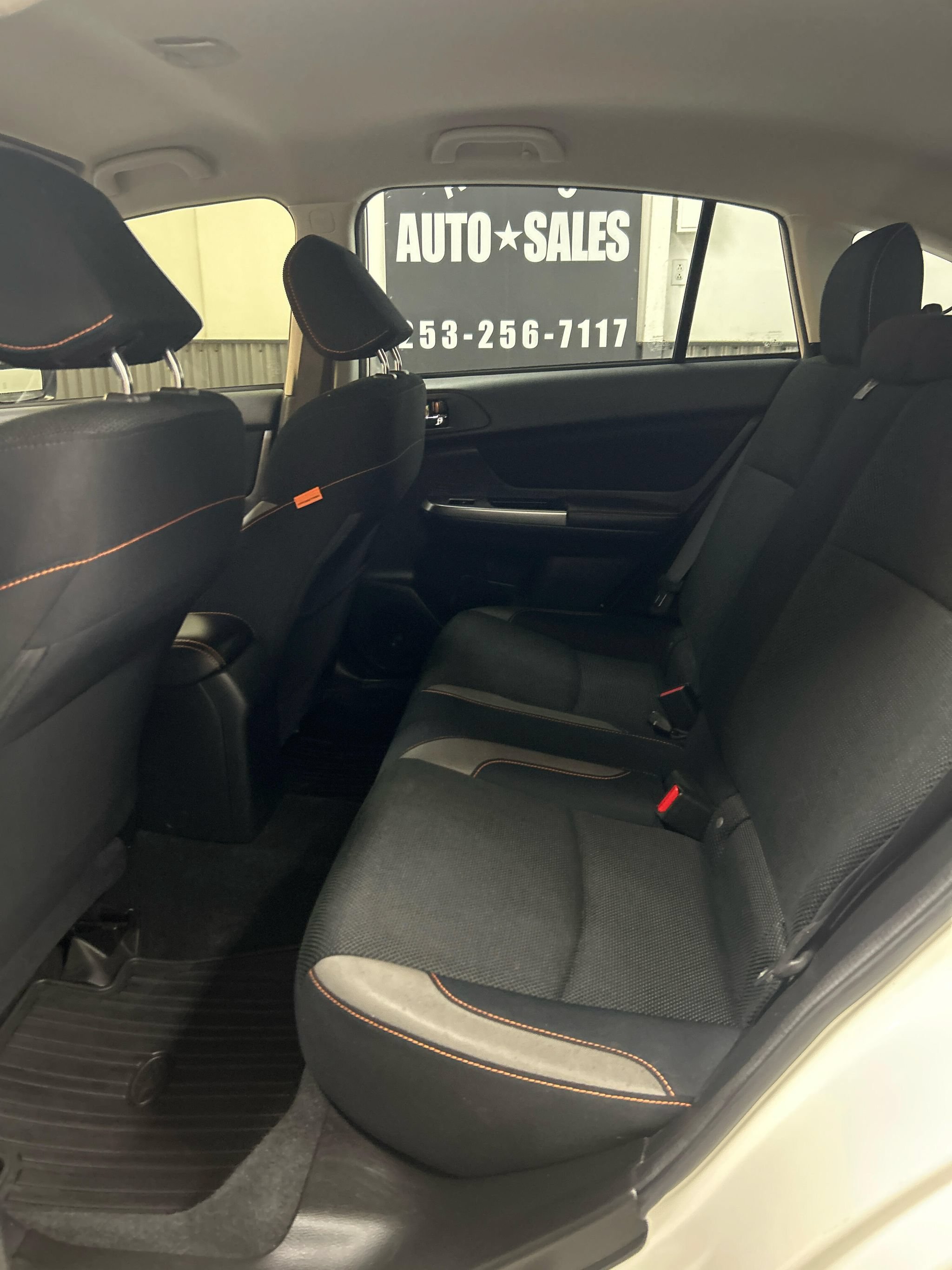 Used 2017 Subaru Crosstrek 2.0i Premium AWD/4WD image 10