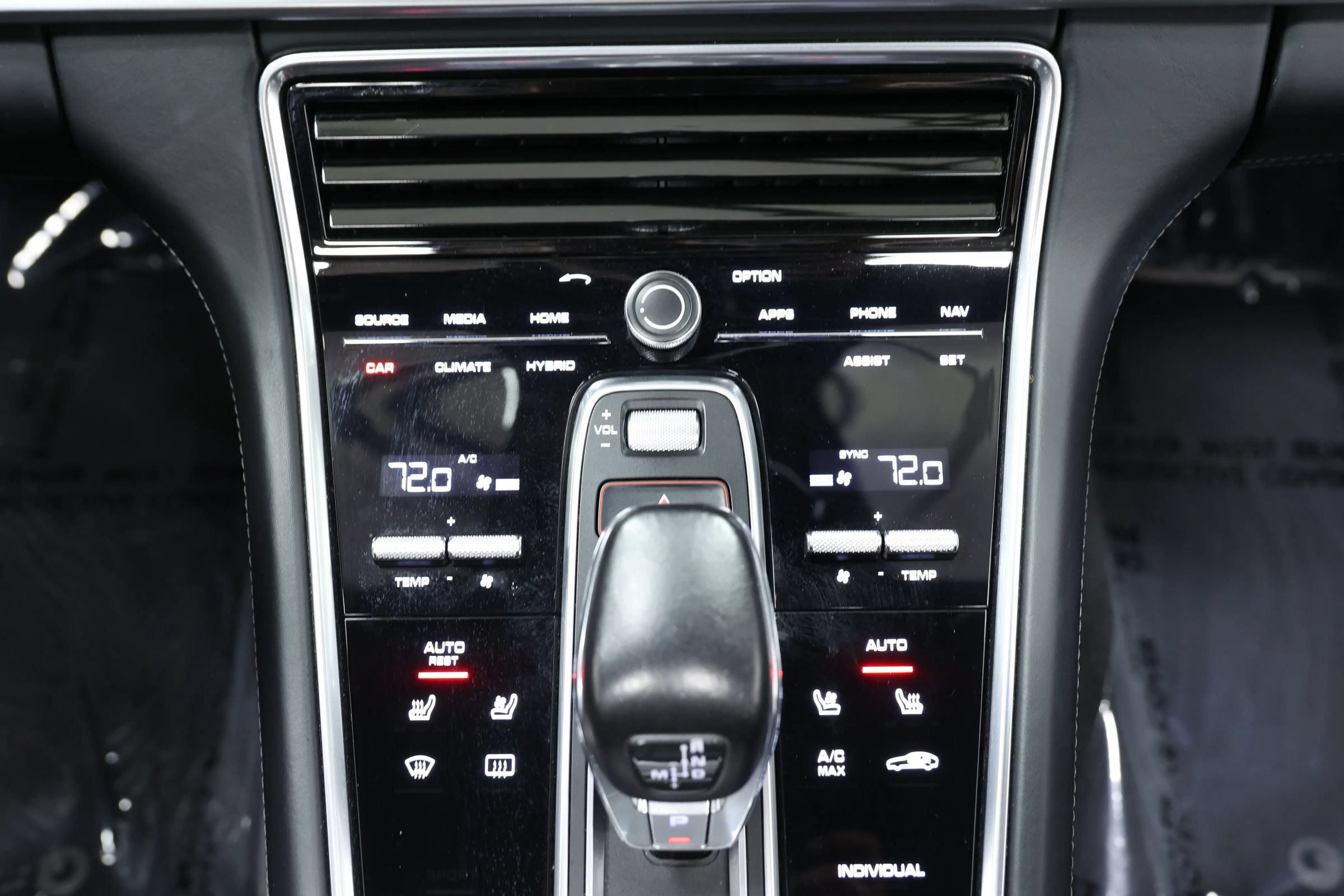 Used 2018 Porsche Panamera Turbo S Executive w/ Assistance Package AWD/4WD image 46