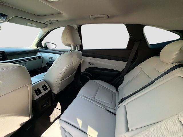 Used 2025 Hyundai Tucson SEL FWD image 23