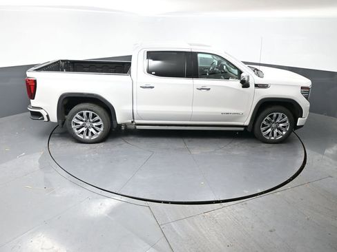 Used 2024 GMC Sierra 1500 Denali w/ Denali Reserve Package image 15