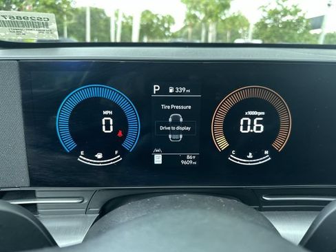 Used 2025 Hyundai Kona SEL FWD image 26