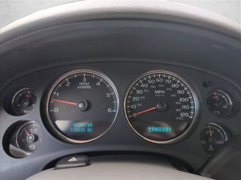 Used 2007 Chevrolet Avalanche LTZ w/ LTZ Preferred Equipment Group AWD/4WD image 12
