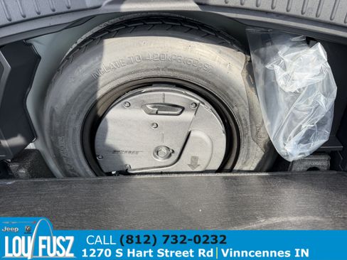 Used 2024 MAZDA CX-5 Carbon Edition AWD/4WD image 11