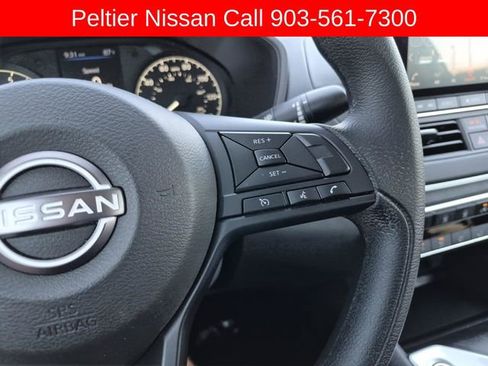Used 2025 Nissan Altima 2.5 S FWD image 24