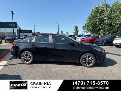 Certified 2024 Kia Forte LXS FWD image 23
