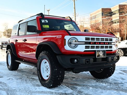 Used 2023 Ford Bronco Heritage Edition image 7