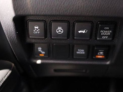 Used 2017 Nissan Pathfinder SL w/ SL Premium Package AWD/4WD image 25