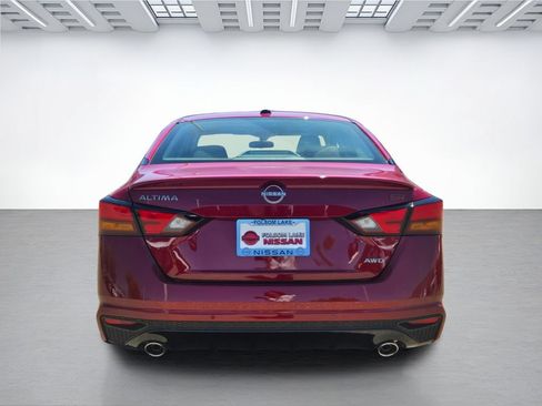 New 2026 Nissan Altima 2.5 SR w/ SR Premium Package AWD/4WD image 5