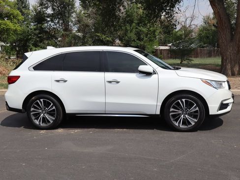 Used 2020 Acura MDX SH-AWD w/ Technology Package image 3
