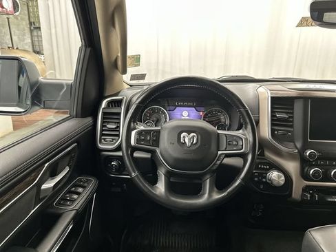 Used 2020 RAM 1500 Laramie AWD/4WD image 15