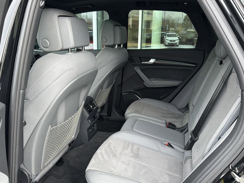 Used 2022 Audi SQ5 Premium Plus image 9