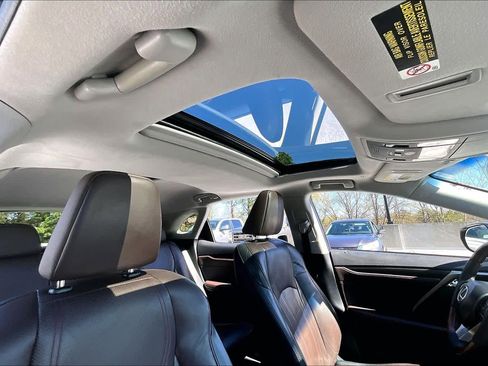 Used 2017 Lexus RX 350 FWD w/ Premium Package image 12