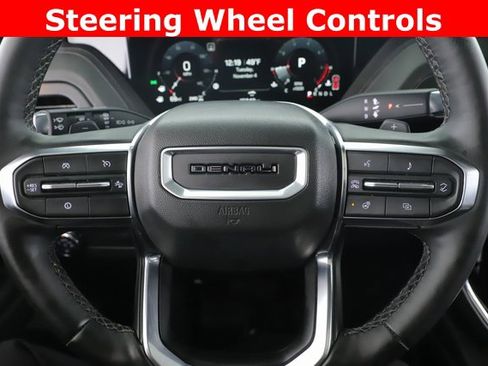 Used 2025 GMC Yukon Denali image 24