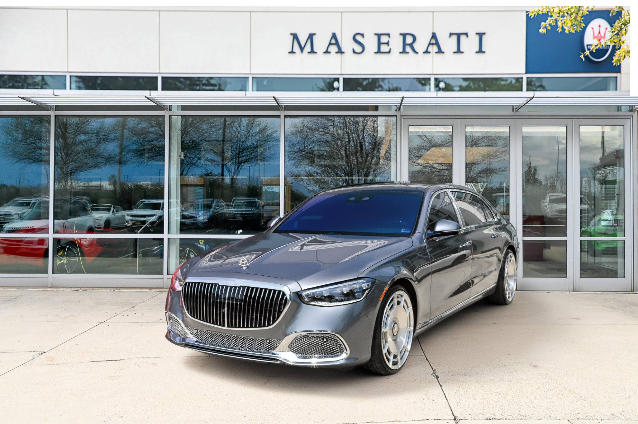 Used 2023 Mercedes-Benz Maybach S 680 4MATIC w/ Manufaktur Leather Package image 1