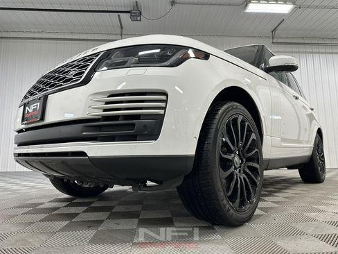 Used 2018 Land Rover Range Rover Supercharged image 13