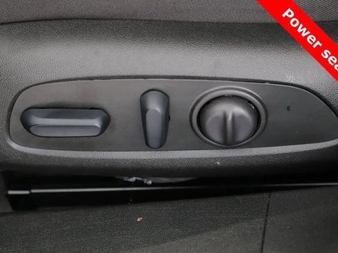 Used 2025 Chevrolet Malibu LT image 18