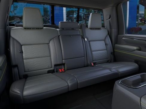 New 2026 Chevrolet Silverado 2500 ZR2 AWD/4WD image 17