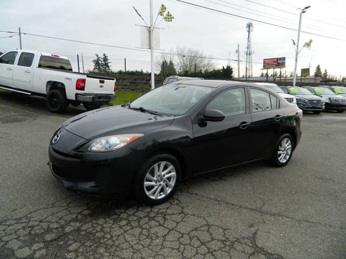 Used 2013 MAZDA MAZDA3 i Touring image 4