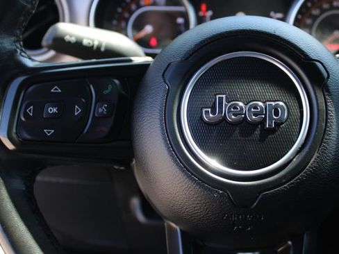 Used 2023 Jeep Wrangler Sport AWD/4WD image 19