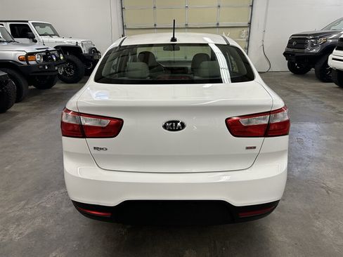 Used 2015 Kia Rio LX w/ Power Package FWD image 4