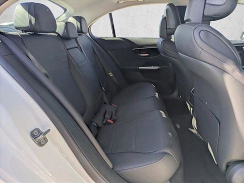 Certified 2025 Mercedes-Benz C 300 Sedan image 20