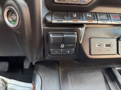 Used 2020 Chevrolet Silverado 2500 High Country w/ Z71 Off-Road Package image 36