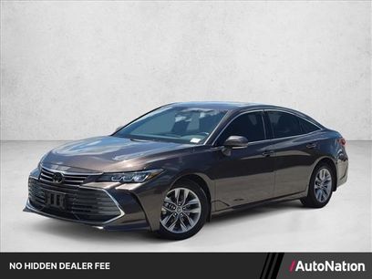 Used 2020 Toyota Avalon XLE w/ Moonroof Package