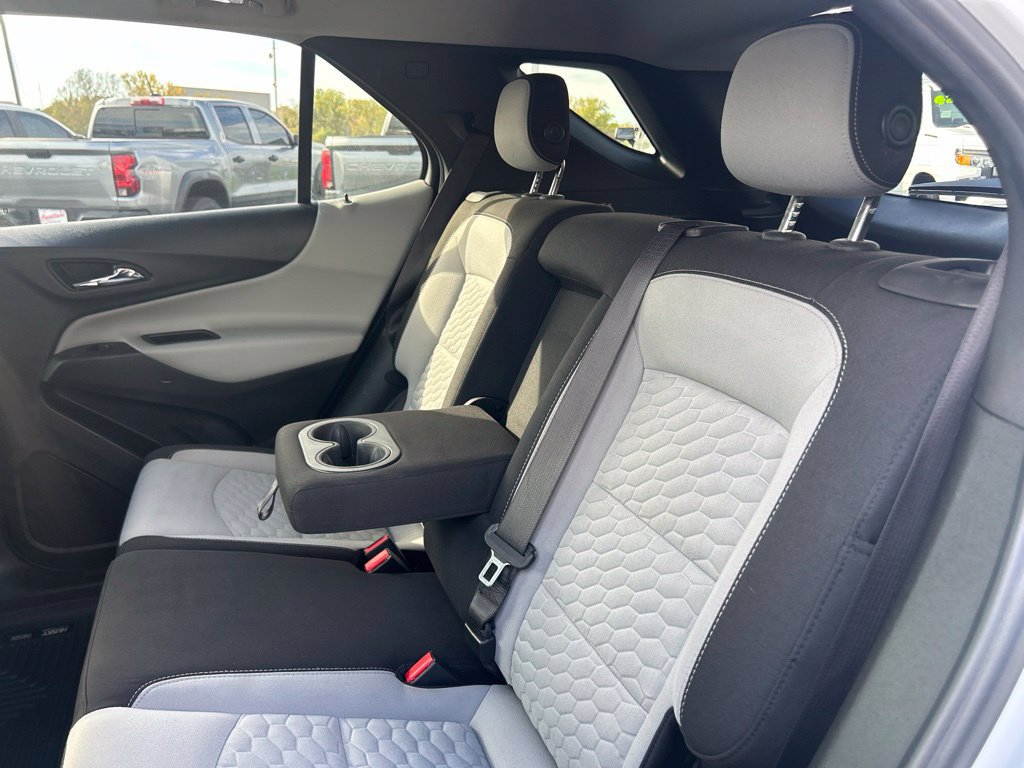 Used 2020 Chevrolet Equinox LT AWD/4WD image 34