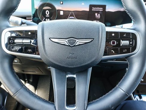 Used 2026 Genesis GV70 2.5T AWD/4WD image 22