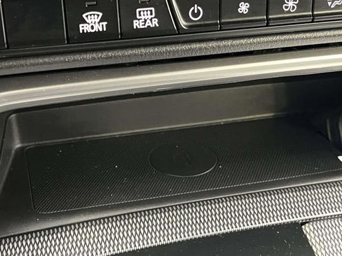 Used 2024 MAZDA CX-90 3.3 Turbo w/ Premium Package image 34