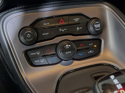 Used 2023 Dodge Challenger GT RWD image 19