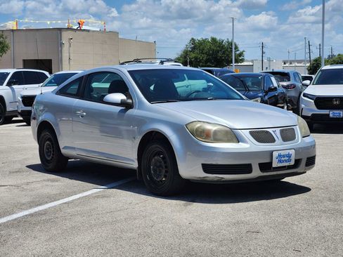 Used 2007 Pontiac G5 FWD image 3