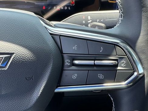 New 2026 Chevrolet Traverse LT FWD image 17