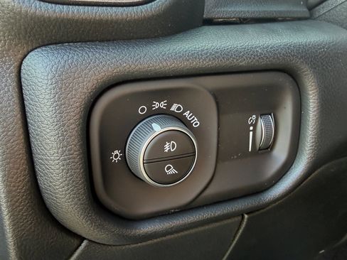 New 2026 RAM 2500 Tradesman AWD/4WD image 24