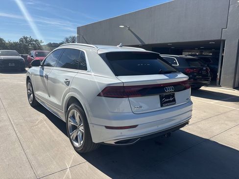 Used 2022 Audi Q8 Premium Plus image 8