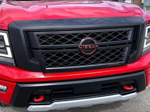 Used 2024 Nissan Titan PRO-4X w/ Pro-4x Utility Package AWD/4WD image 39