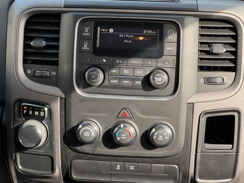 Used 2018 RAM 1500 Express image 16