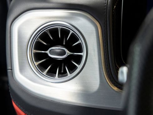 Used 2021 Mercedes-Benz G 63 AMG 4MATIC image 40