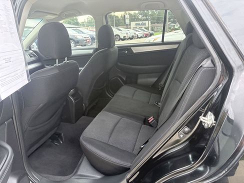 Used 2016 Subaru Outback 2.5i Premium AWD/4WD image 12