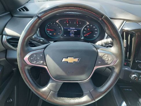 Used 2023 Chevrolet Traverse LT w/ Rear Camera Mirror Package AWD/4WD image 31