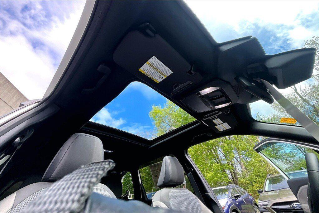 Used 2026 Subaru Forester Premium AWD/4WD image 12