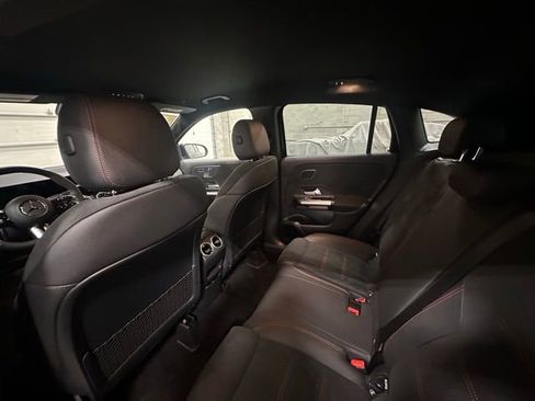 New 2025 Mercedes-Benz GLA 250 4MATIC image 13