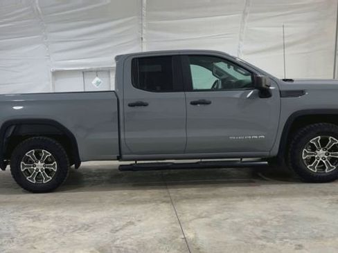 Used 2025 GMC Sierra 1500 Pro w/ Pro Value Package AWD/4WD image 5