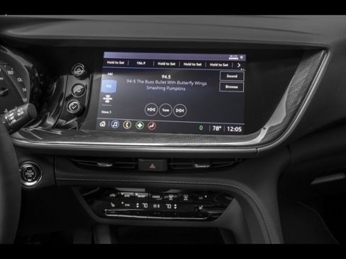 Used 2023 Buick Envision Preferred w/ Sport Touring Package image 13